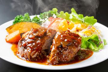 給料日にうれしいおかずのイメージ写真